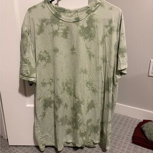 Men’s Lululemon Fundamental T